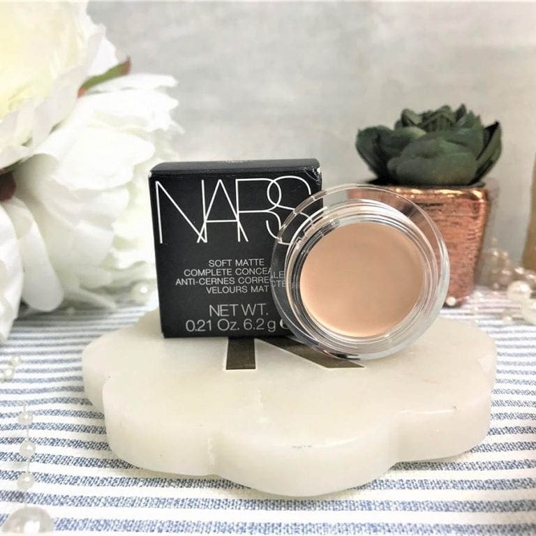 Nars Soft Matte Complete Pot Concealer in Pakistan