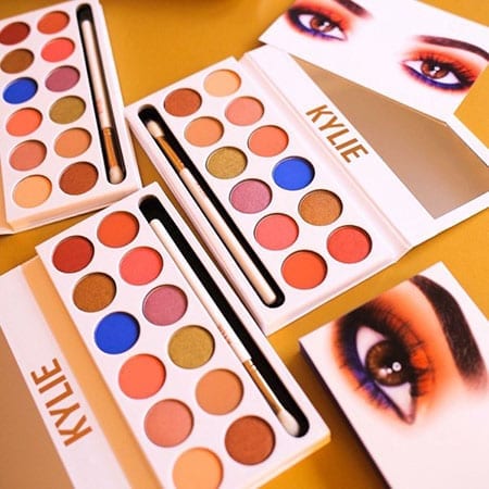 Kylie The Royal Peach Eyeshadow Palette (10)
