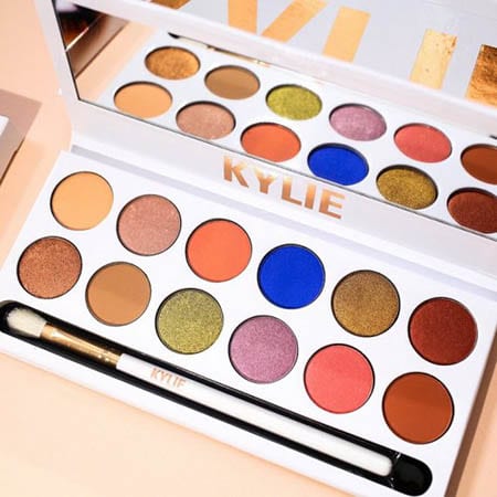 Kylie The Royal Peach Eyeshadow Palette (7)