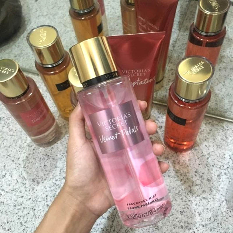 Victoria’s Secret Velvet Petals Fragrance Mist 250ML (3)
